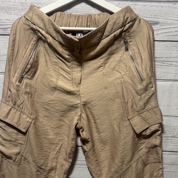 DKNY Pants - Picture 2 of 6